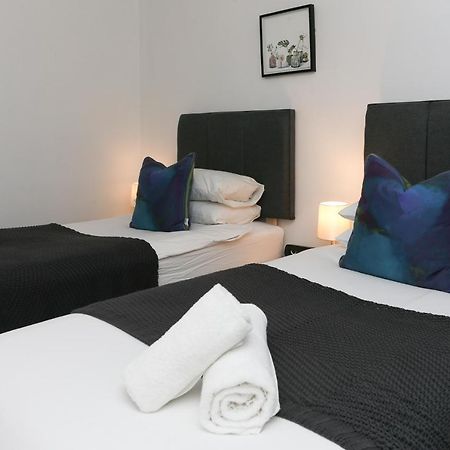 Strawberry Line, Flat 1 Apartment เวลส์ ภายนอก รูปภาพ